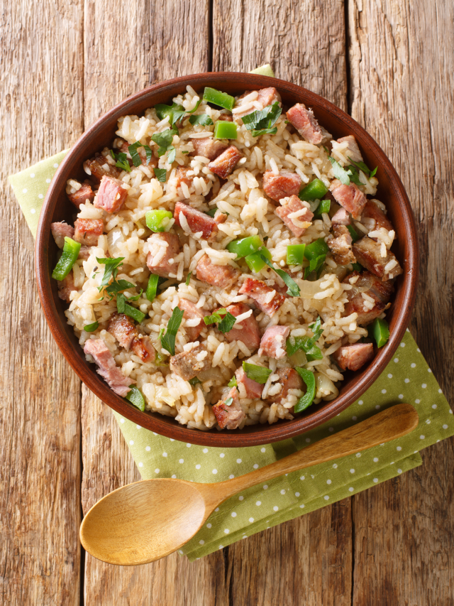 cropped-comida-pantaneira-arroz-carreteiro.png